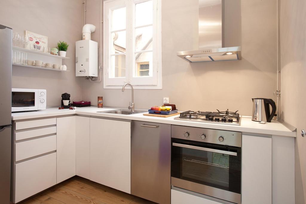 Enjoy Apartments Sofia Барселона Стая снимка