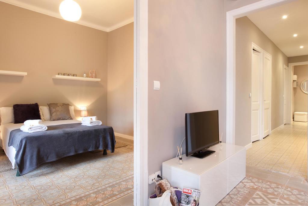 Enjoy Apartments Sofia Барселона Стая снимка