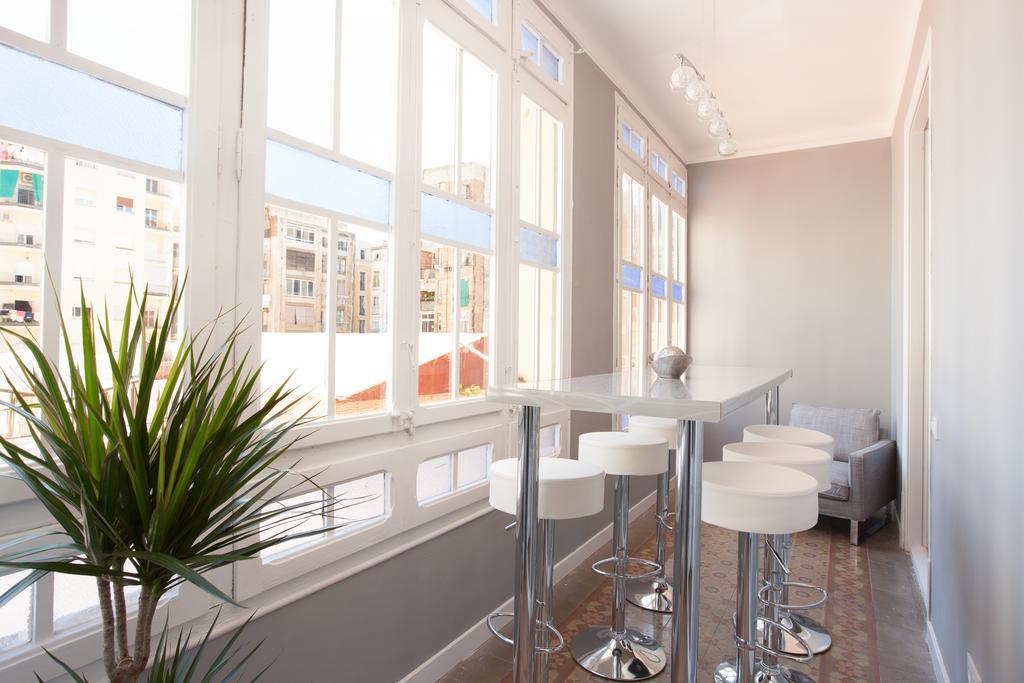 Enjoy Apartments Sofia Барселона Екстериор снимка