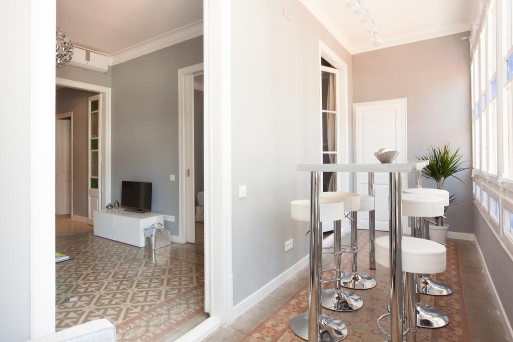 Enjoy Apartments Sofia Барселона Екстериор снимка