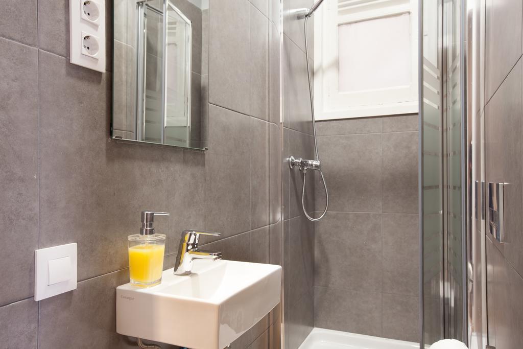 Enjoy Apartments Sofia Барселона Екстериор снимка